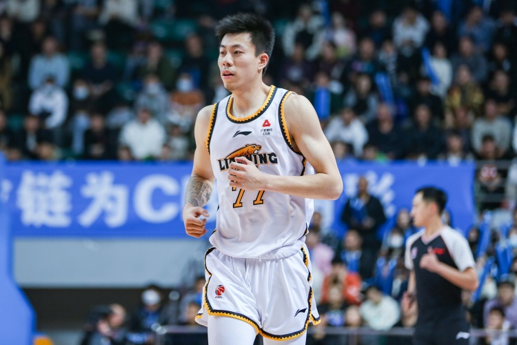媒体人：辽篮7月1日集结备战全运会 张镇麟旧伤复发恢复存变数